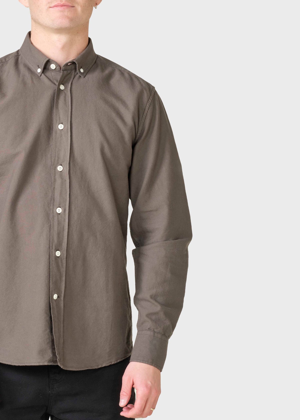 Klitmøller Collective ApS Basic shirt GOTS Shirts Taupe