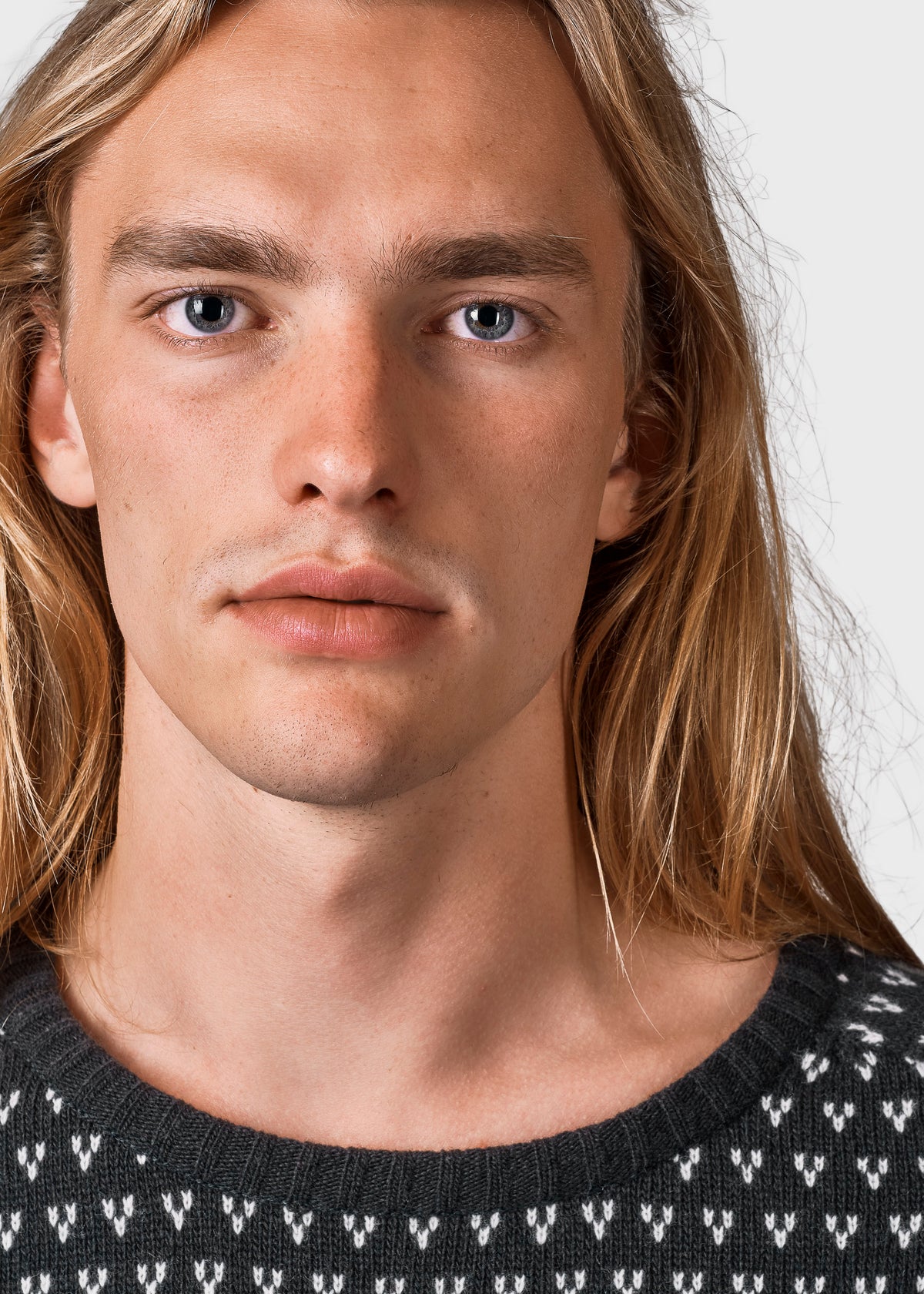Klitmøller Collective ApS Hugo knit Knitted sweaters Olive/cream