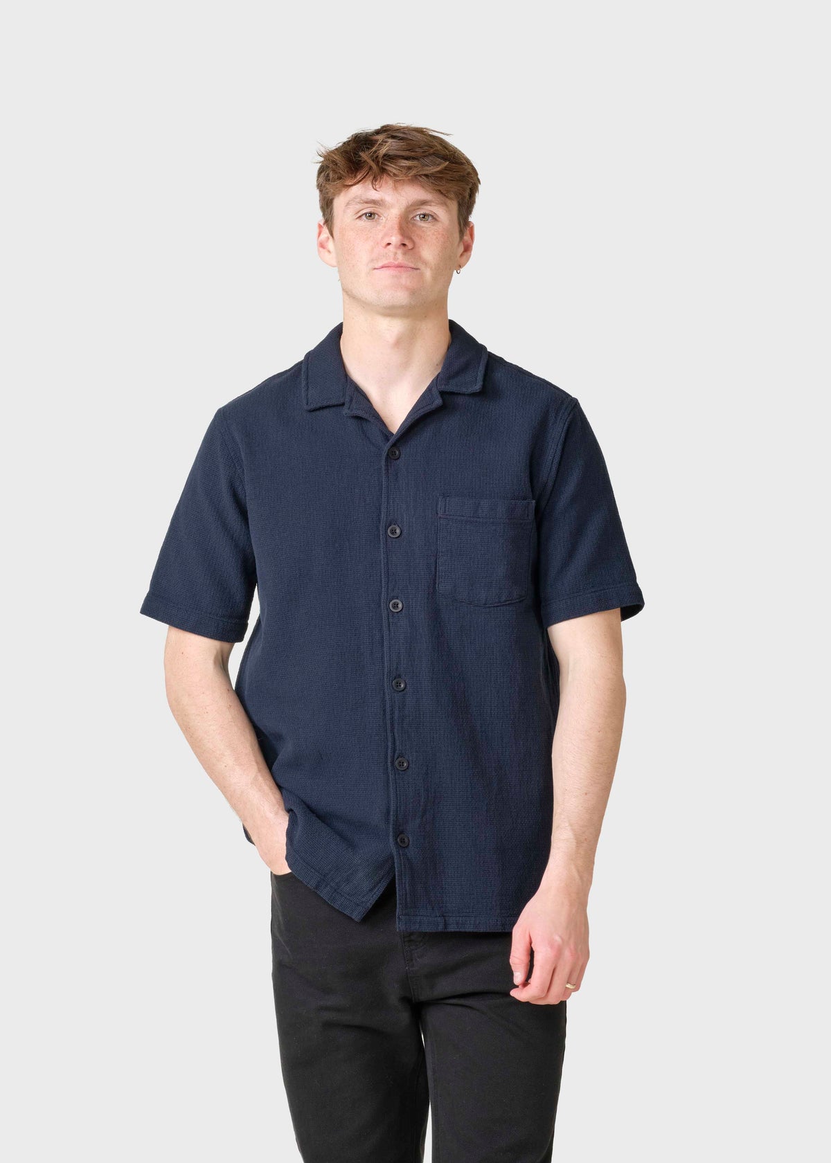 Klitmøller Collective ApS Kendal S/S shirt Shirts Navy