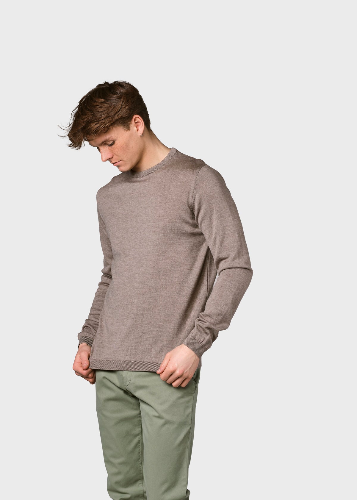 Klitmøller Collective ApS Mens basic merino knit Knitted sweaters Sand