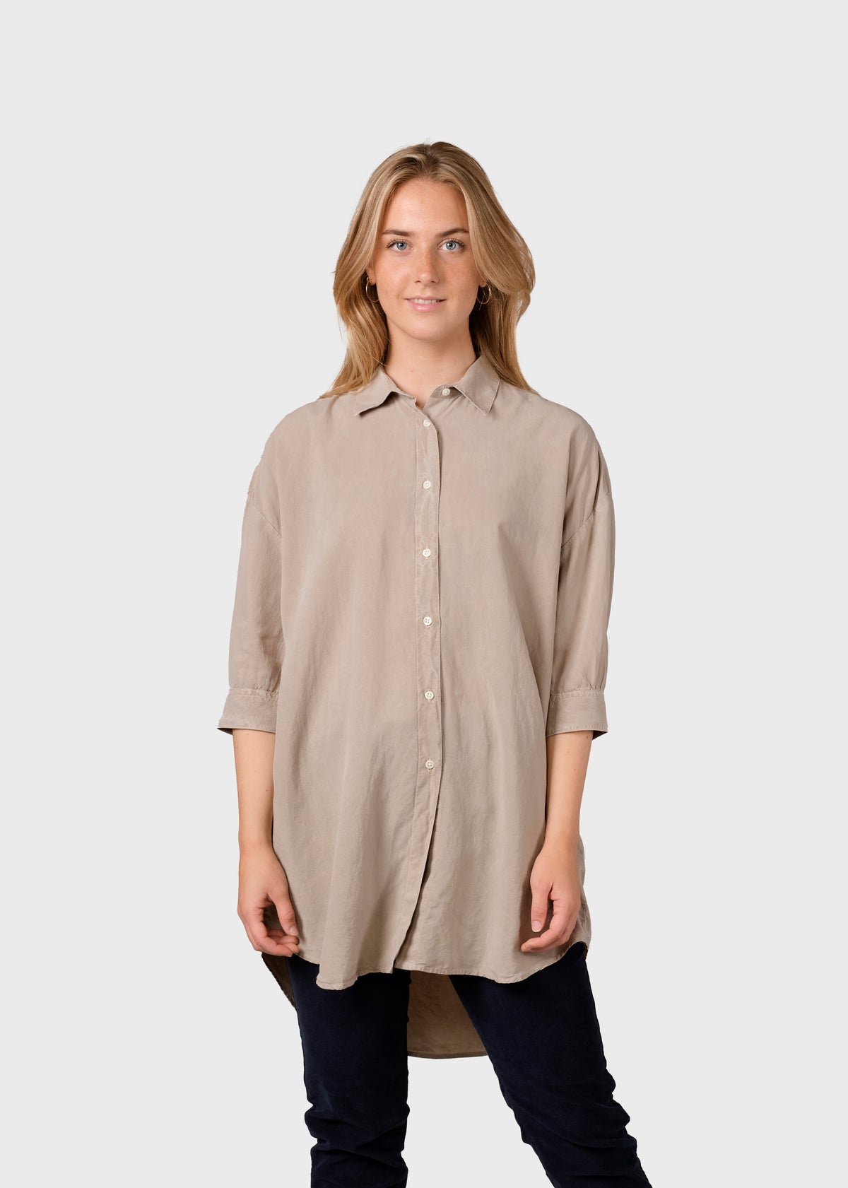 Klitmøller Collective ApS Oline shirt Shirts Sand