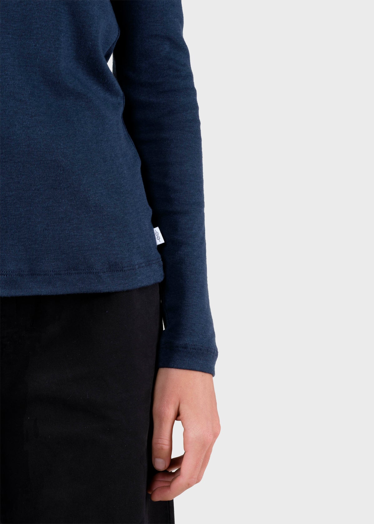 Klitmøller Collective ApS Selma LS tee OCS T-Shirts Navy