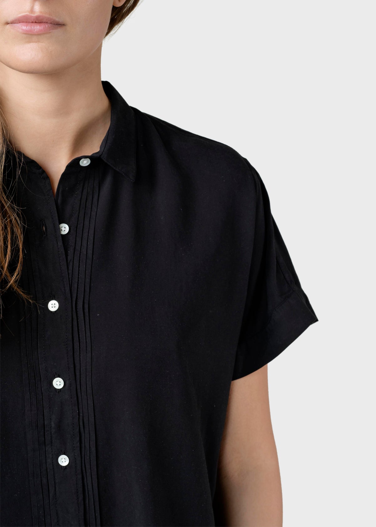Klitmøller Collective ApS Xenia shirt Shirts Black