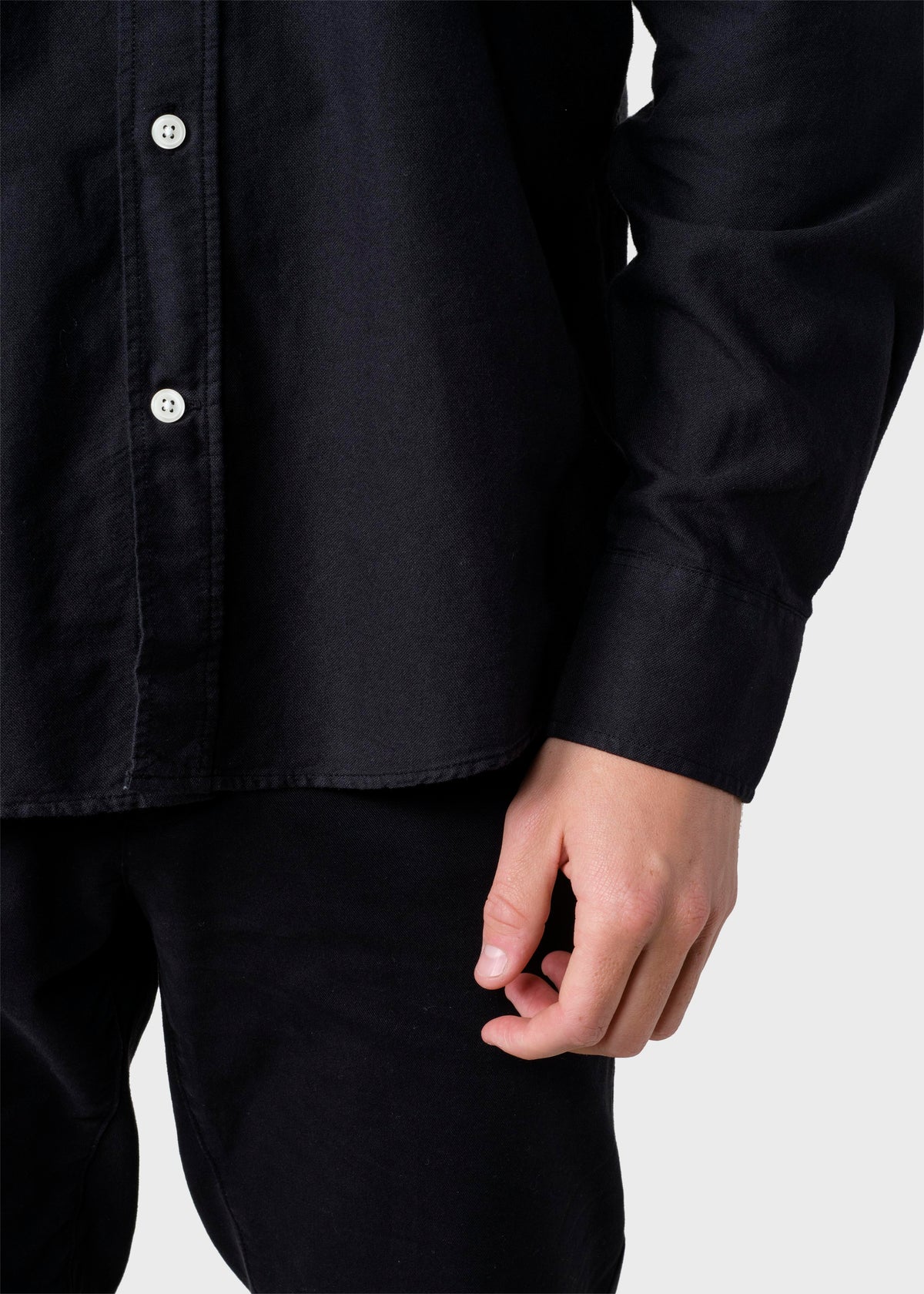 Klitmøller Collective ApS Basic shirt GOTS Shirts Black