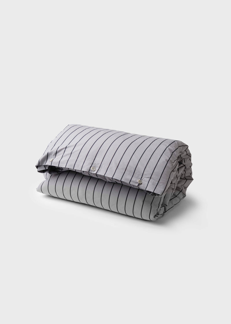 Klitmøller Collective Home Bed set - Striped - 140 x 220 + 80 x 80 Textiles Pastel grey/navy