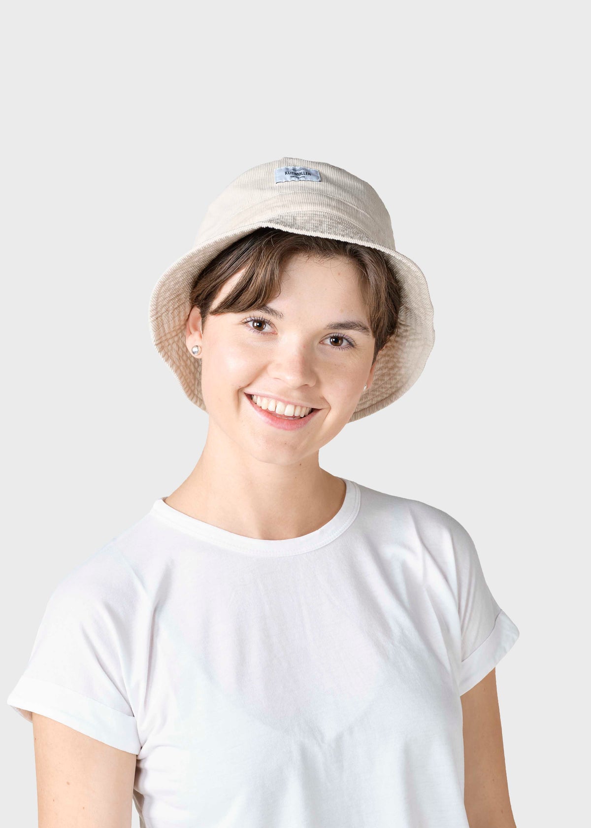 Klitmøller Collective ApS Bucket one cord Hats Pastel sand