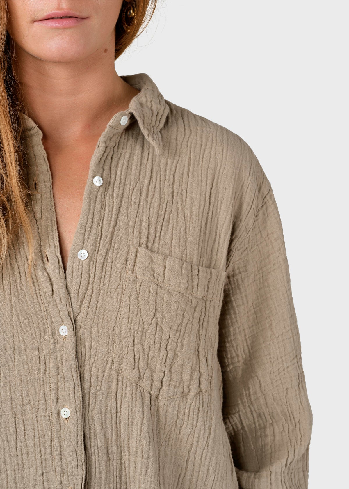 Klitmøller Collective ApS Dahlia shirt Shirts Sand