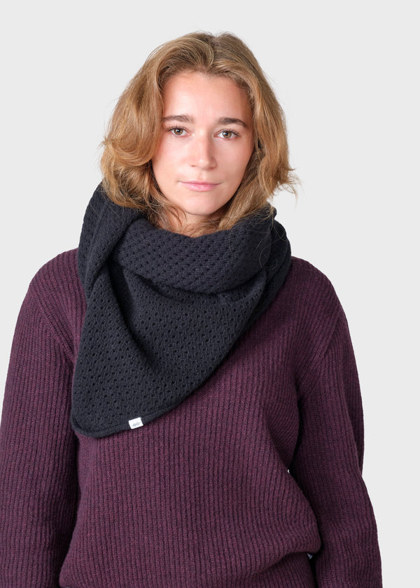 Klitmøller Collective ApS Ester large knit scarf Scarfs Black