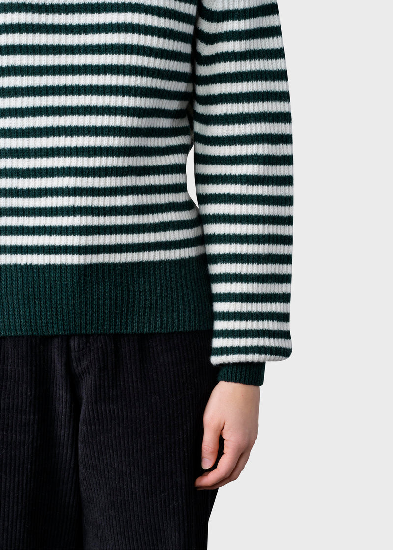 Klitmøller Collective ApS Gunilla knit Knitted sweaters Moss green/cream