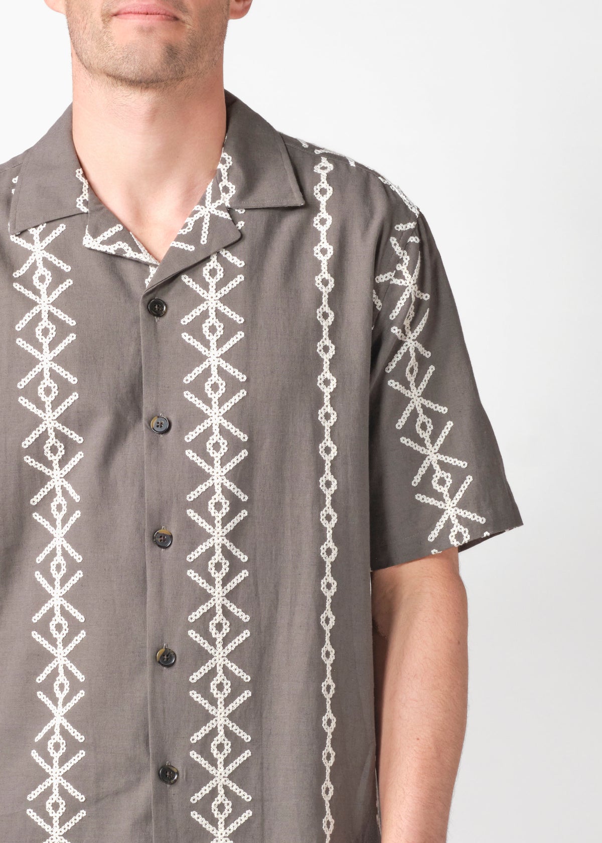 Klitmøller Collective ApS Jan S/S shirt Shirts Taupe