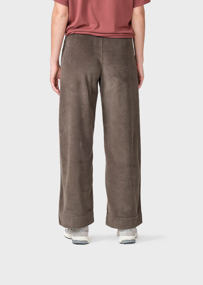 Klitmøller Collective ApS Lydia jumbo corduroy pants Pants Taupe
