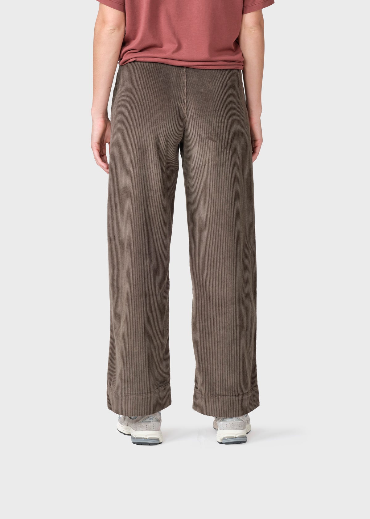 Klitmøller Collective ApS Lydia jumbo corduroy pants - Tall GOTS Pants Taupe