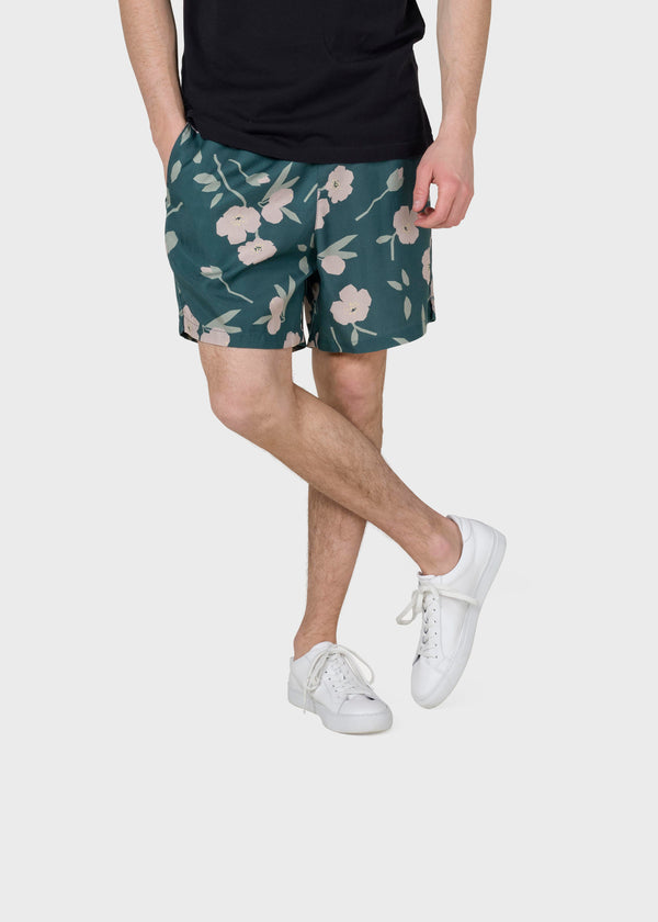 Klitmøller Collective ApS Mason shorts  Walkshorts Moss green bottom/sage/rose flowers