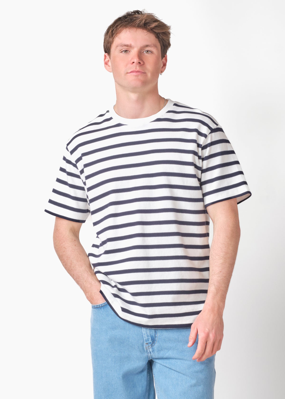 Klitmøller Collective ApS Mateo tee OCS T-Shirts Cream/navy