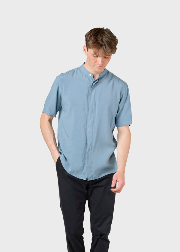 Klitmøller Collective ApS Max lyocell shirt Shirts Sky blue