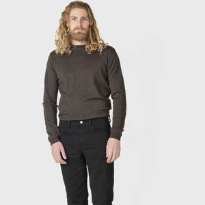 Klitmøller Collective ApS Mens basic merino knit Knitted sweaters Taupe