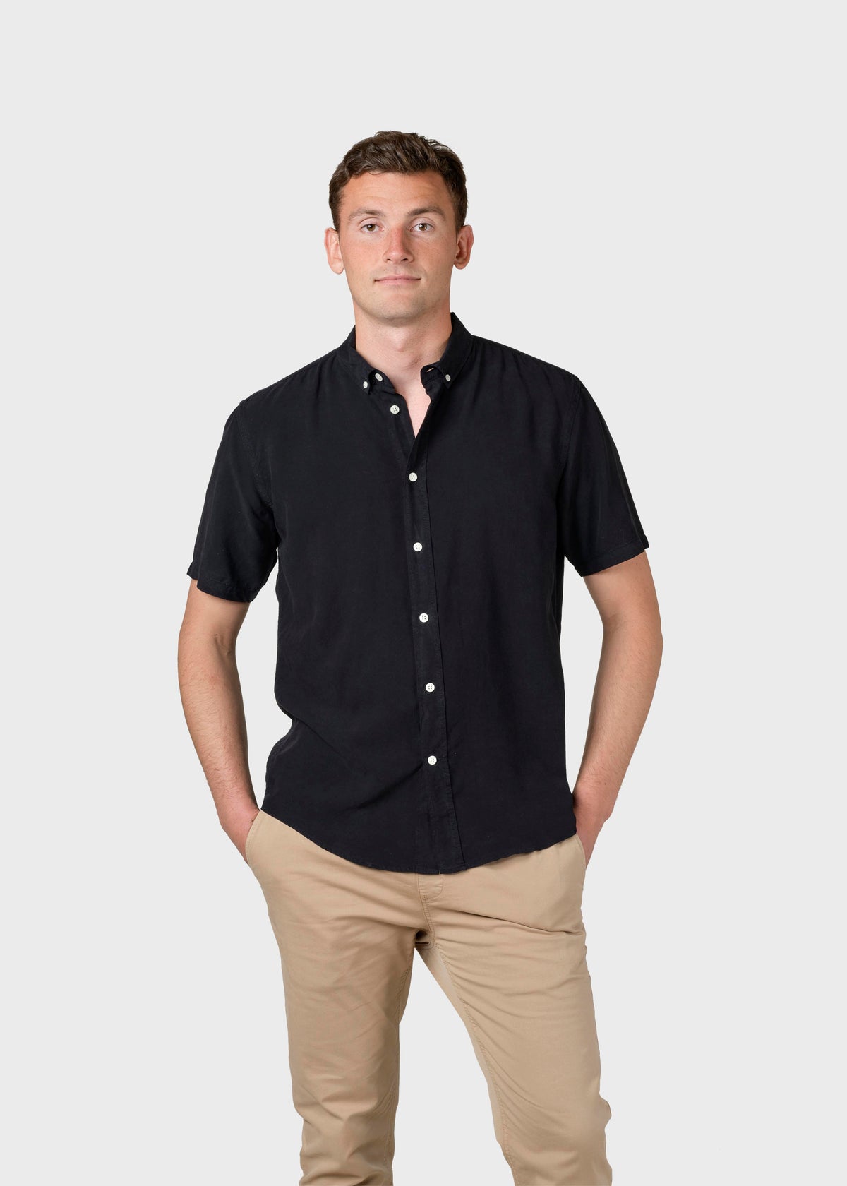 Klitmøller Collective ApS Mikkel lyocell shirt Shirts Black