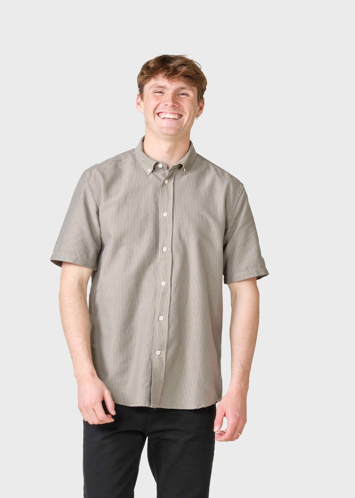 Klitmøller Collective ApS Mikkel striped shirt Shirts Sand/navy/sand overdye