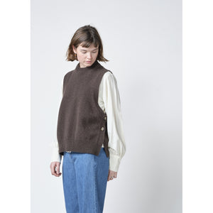 Klitmøller Collective ApS Nala knit vest Knitted sweaters Taupe