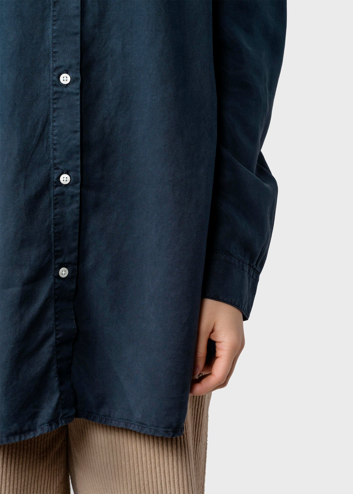 Klitmøller Collective ApS Ofelia lyocell shirt Shirts Navy