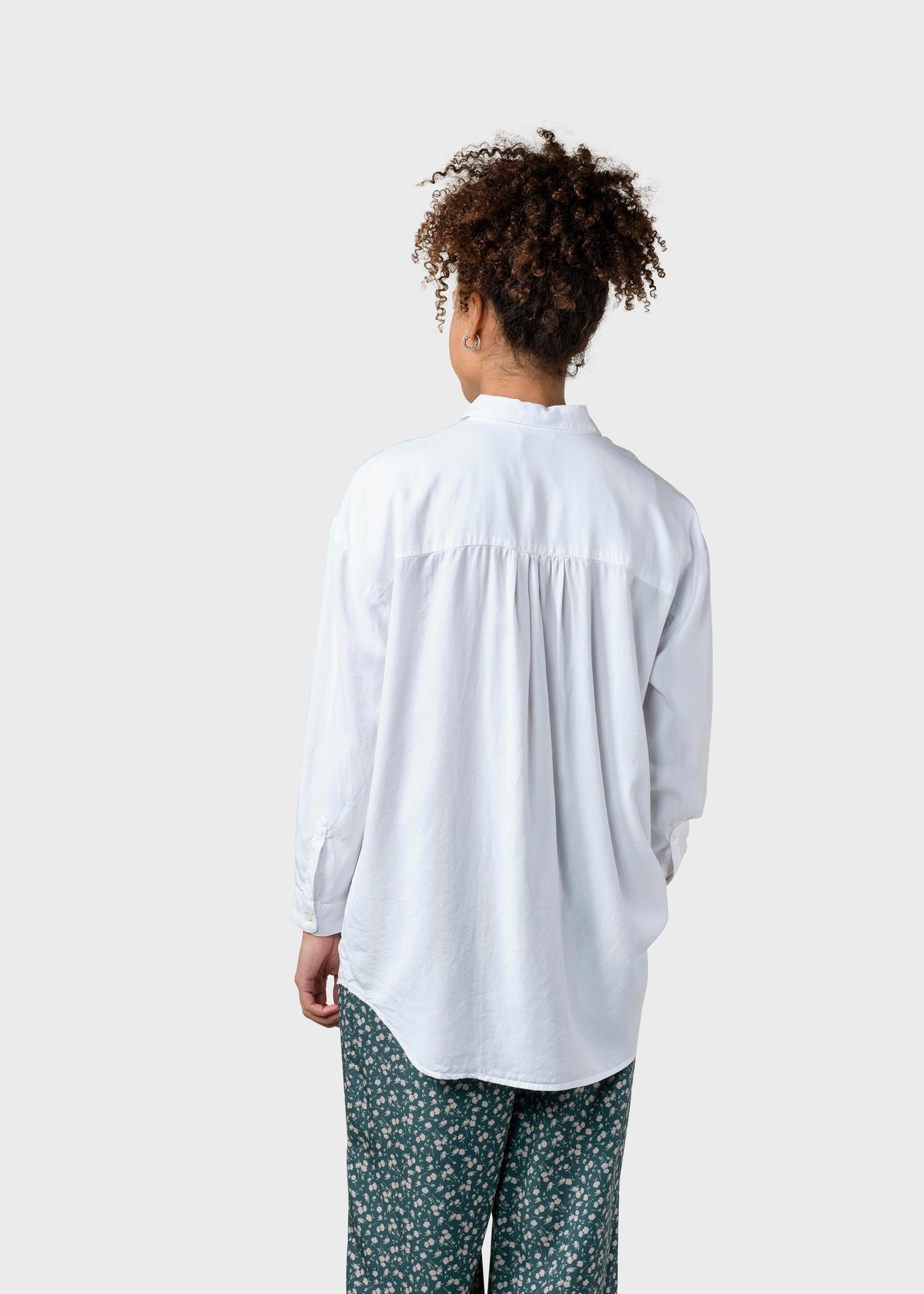 Klitmøller Collective ApS Ofelia lyocell shirt Shirts White