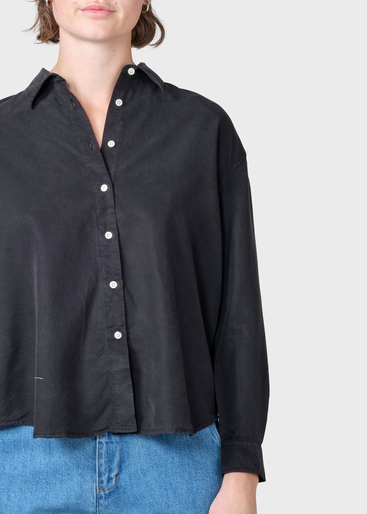 Klitmøller Collective ApS Ofelia short shirt Shirts Black