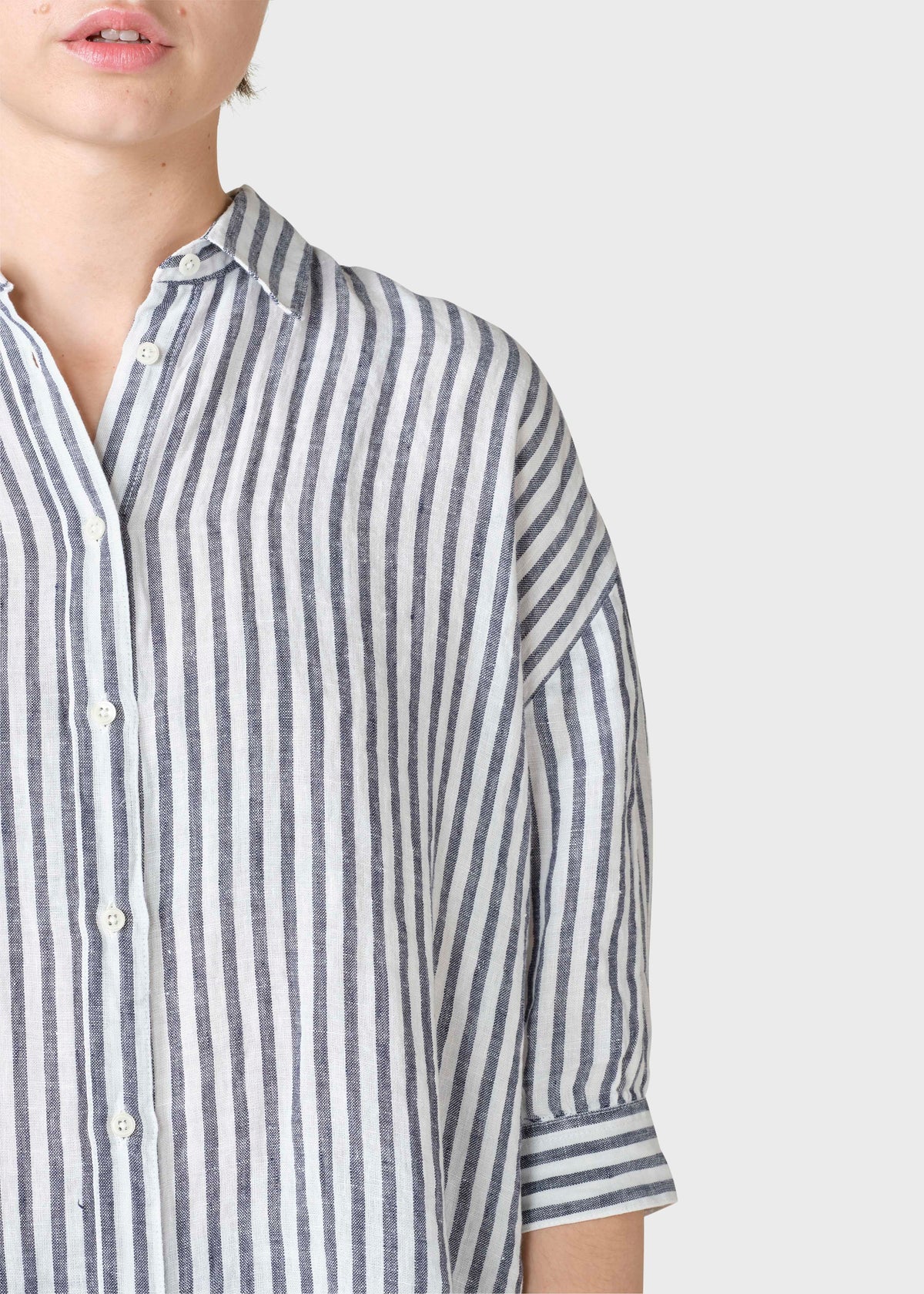 Klitmøller Collective ApS Oline linen shirt  Shirts Cream/navy