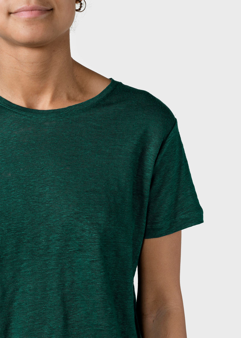 Klitmøller Collective ApS Rikke linen tee T-Shirts Moss Green