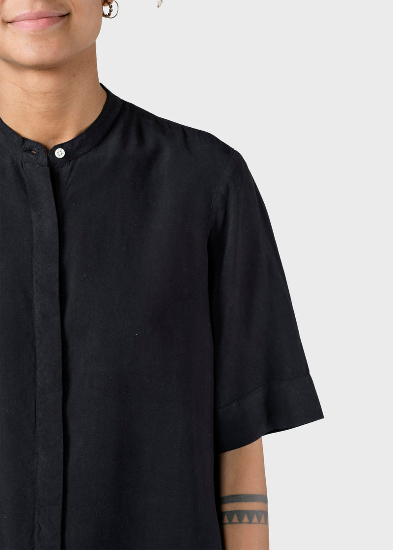 Klitmøller Collective ApS Solrun shirt  Shirts Black