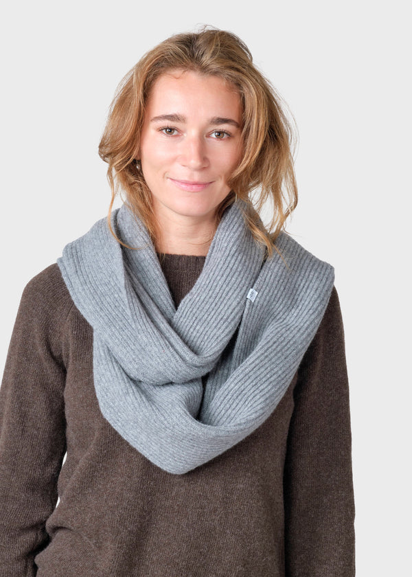 Klitmøller Collective ApS Tube knit scarf Scarfs Light grey