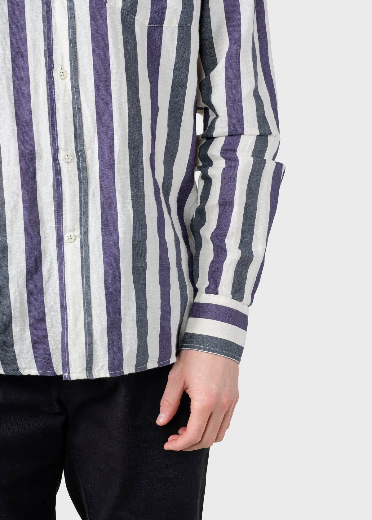 Klitmøller Collective ApS Valdis shirt Shirts Navy/ocean