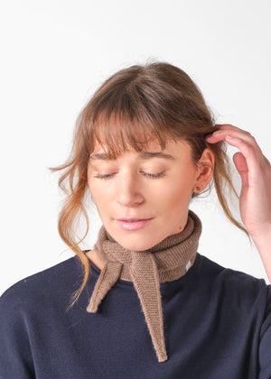 Klitmøller Collective ApS Violet small knit scarf Scarfs Cashew