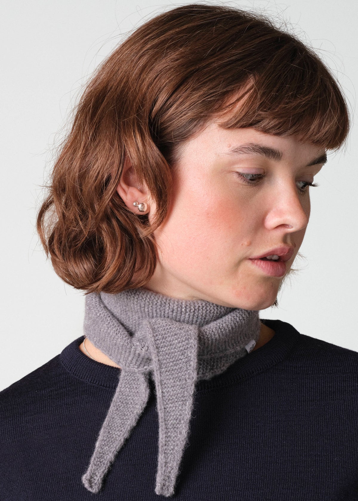 Klitmøller Collective ApS Violet small knit scarf Scarfs Light grey