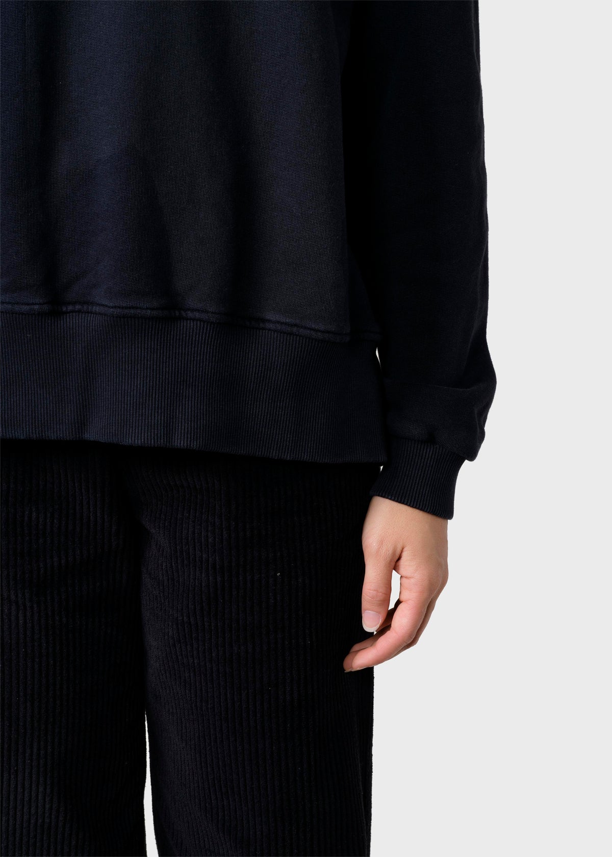 Klitmøller Collective ApS  Maja logo crew Sweatshirts Black