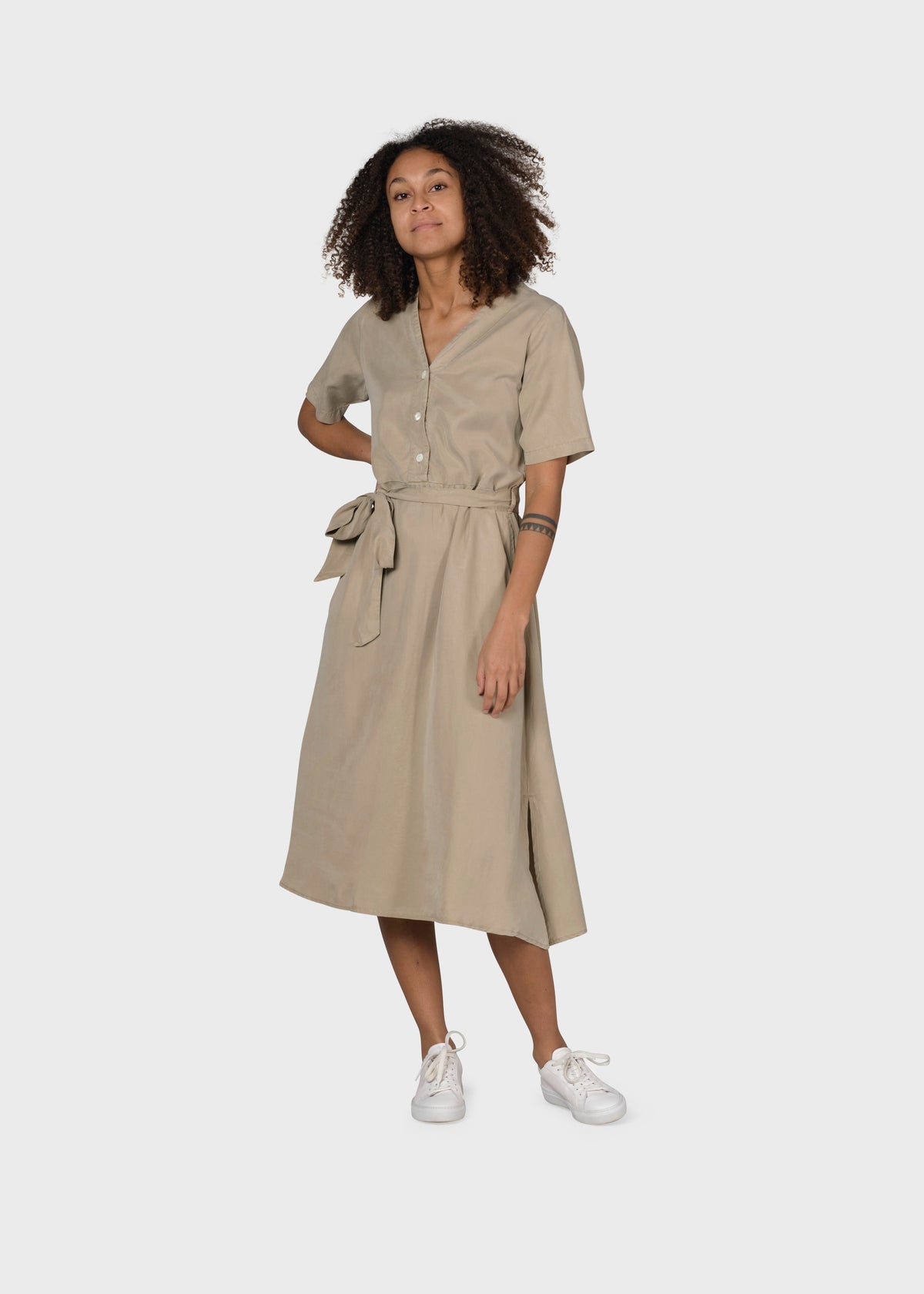 Klitmøller Collective ApS Pernille dress Dress Sand