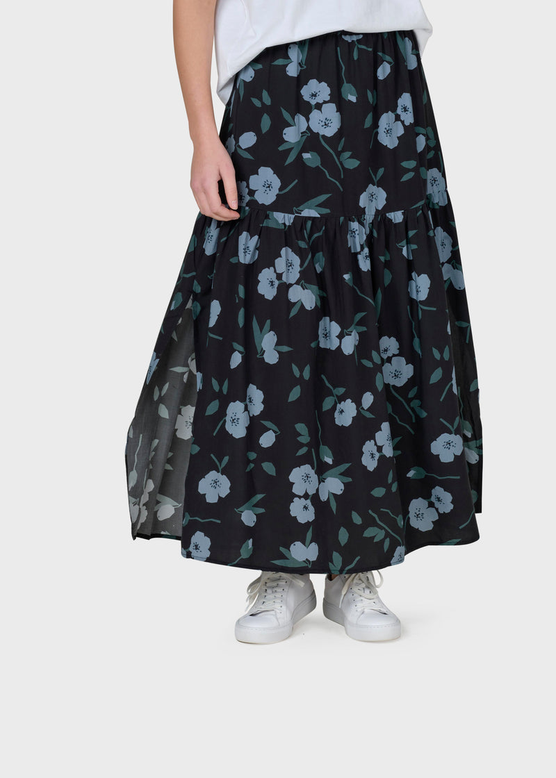 Klitmøller Collective ApS Sue print skirt Skirts Black bottom/moss green/sky blue flowers
